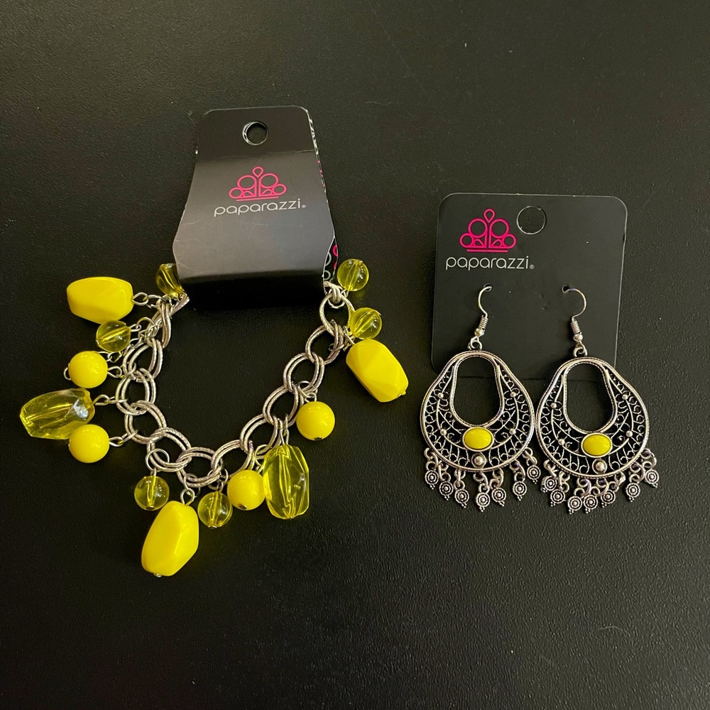 Paparazzi Earring and Bracelet Set, Silver